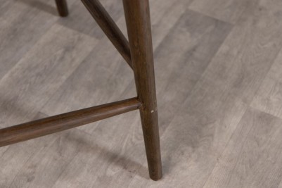 rouen-velvet-quilted-bar-stool-leg